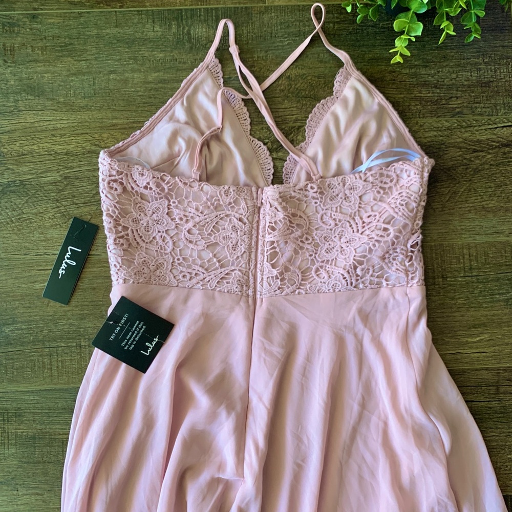 NWT LuLus Madalyn Dusty Lavender Lace Maxi Dress M - Picture 12 of 13